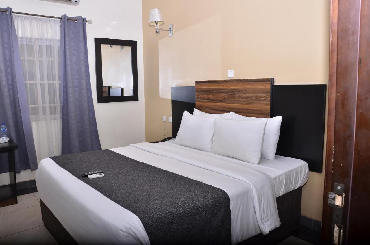 Residency Hotels Enugu Independence Layout Exterior foto