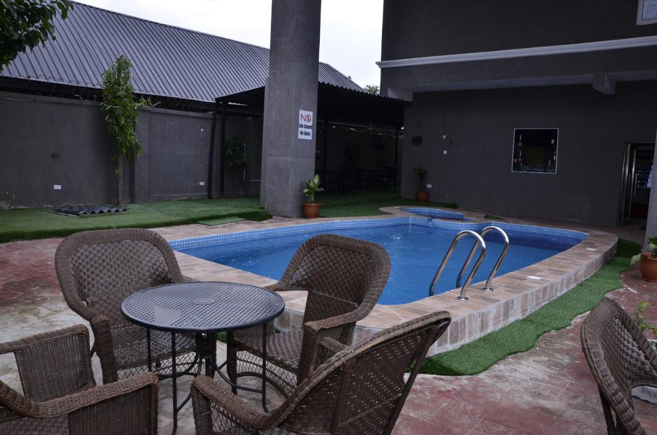 Residency Hotels Enugu Independence Layout Exterior foto