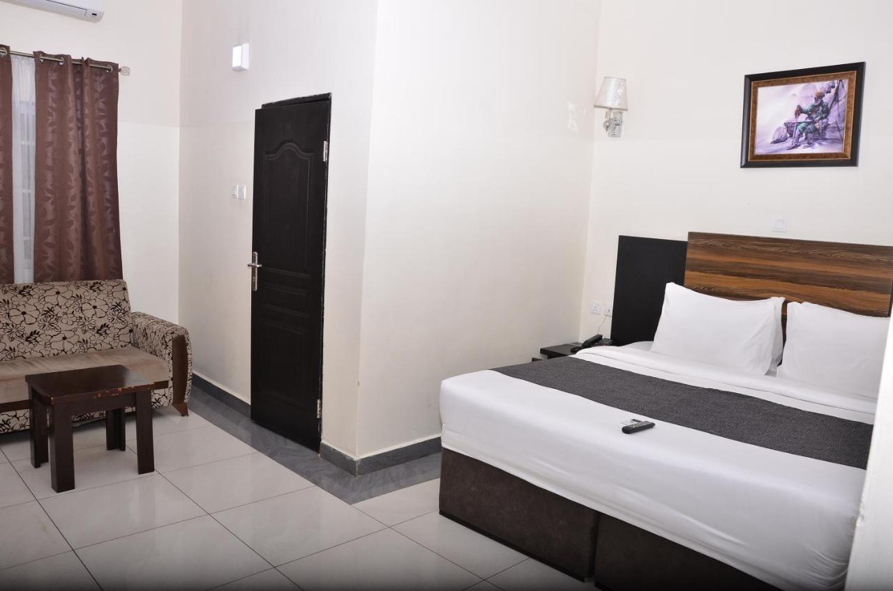 Residency Hotels Enugu Independence Layout Exterior foto